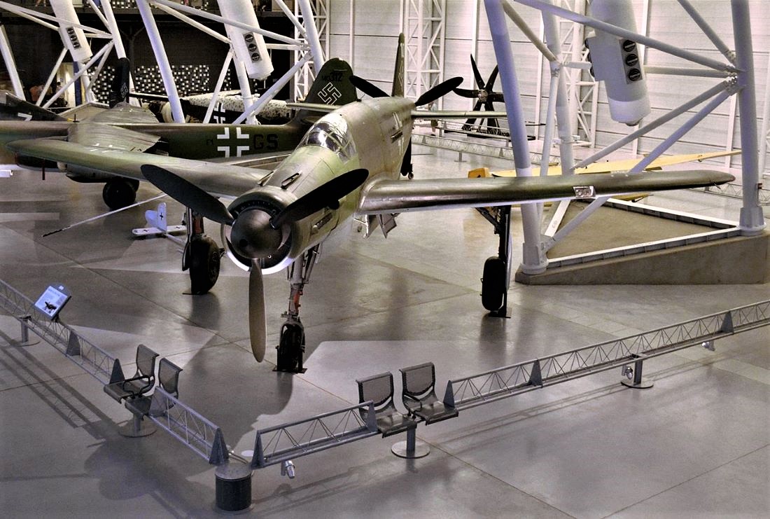 Name:  Dornier 335.jpg
Views: 13986
Size:  243.4 KB