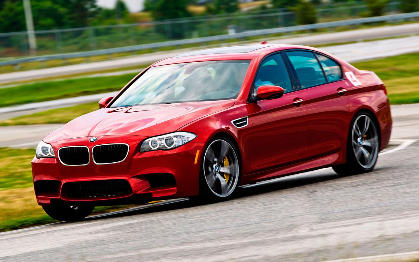 М5 т. BMW m5 красная. BMW м5 красная. БМВ м5 ф10 красная. BMW m5 528i.