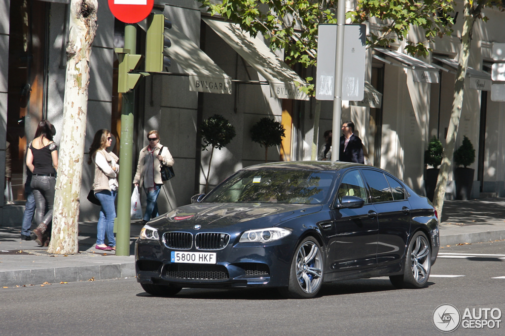Name:  imperial-blue-f10m5-2.jpg
Views: 17874
Size:  455.7 KB