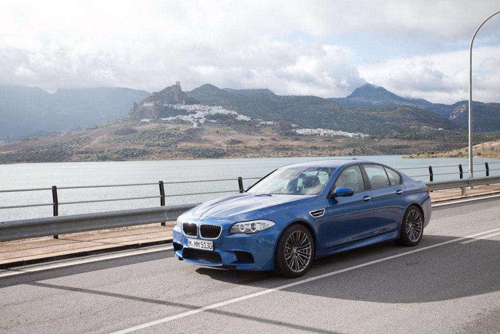 Name:  monte-carlo-blue-f10-m5-11.jpg
Views: 22791
Size:  220.0 KB