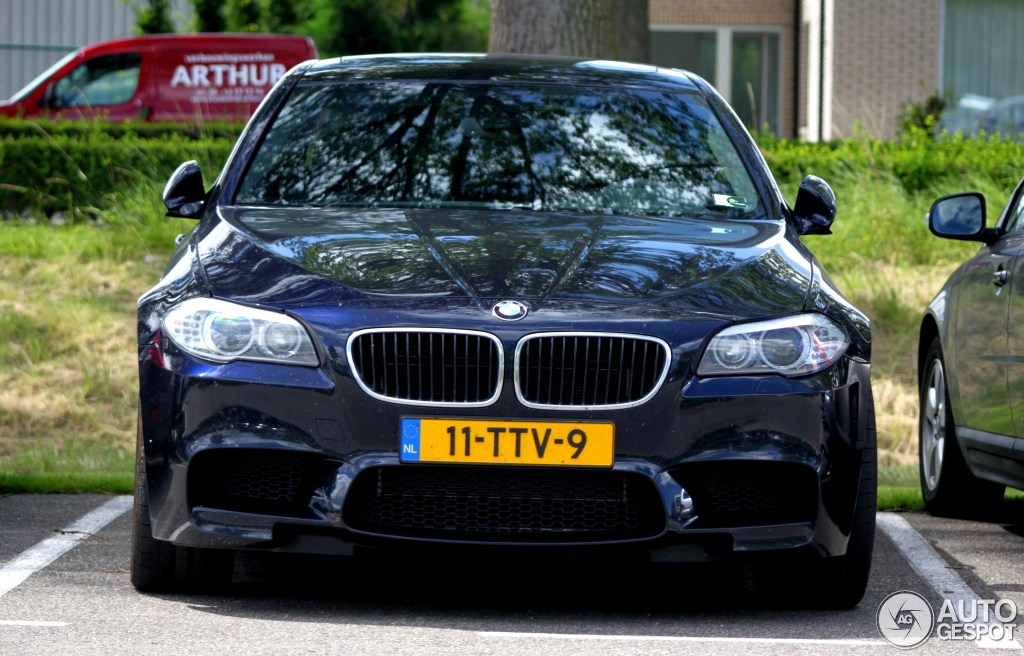 Name:  azuriteblackbmwm5-6.jpg
Views: 6323
Size:  174.1 KB