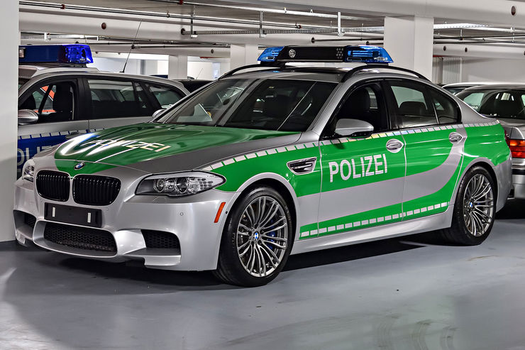 Name:  BMW-M5-F10-Polizei-BMW-Classic-Depot-fotoshowBig-4c8871c3-1003525.jpg
Views: 19138
Size:  86.1 KB