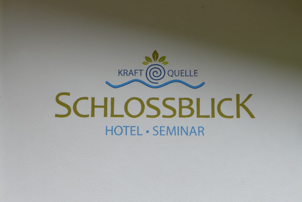 Name:  schloss Blick Hotel Kufstein   P1000990.jpg
Views: 10401
Size:  144.2 KB