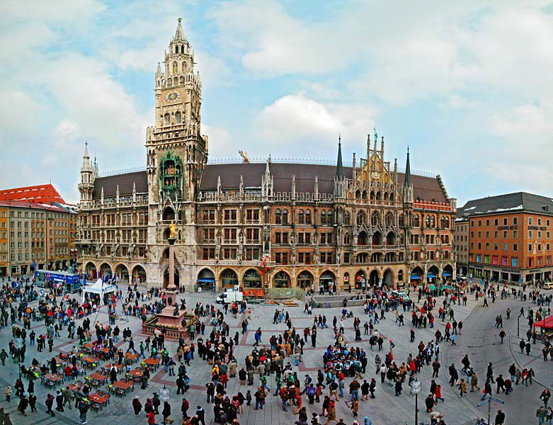 Name:  Marienplatz3279647691965_569965791_n.jpg
Views: 9066
Size:  125.8 KB