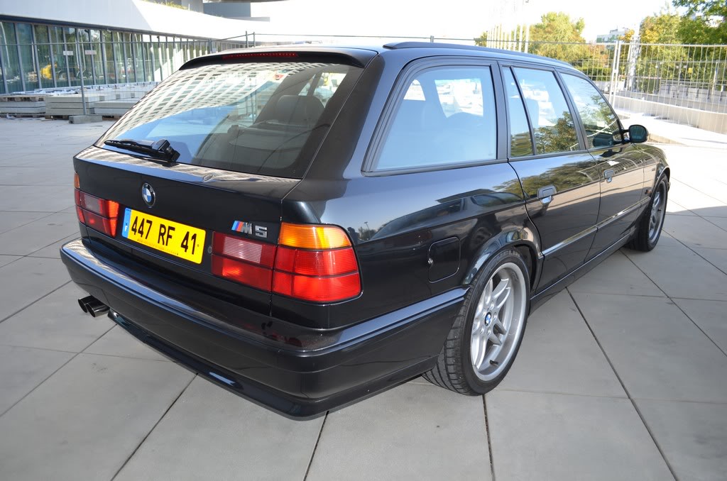 Name:  e34 M5 bonhams auction  DSC_0086.jpg
Views: 15469
Size:  120.5 KB