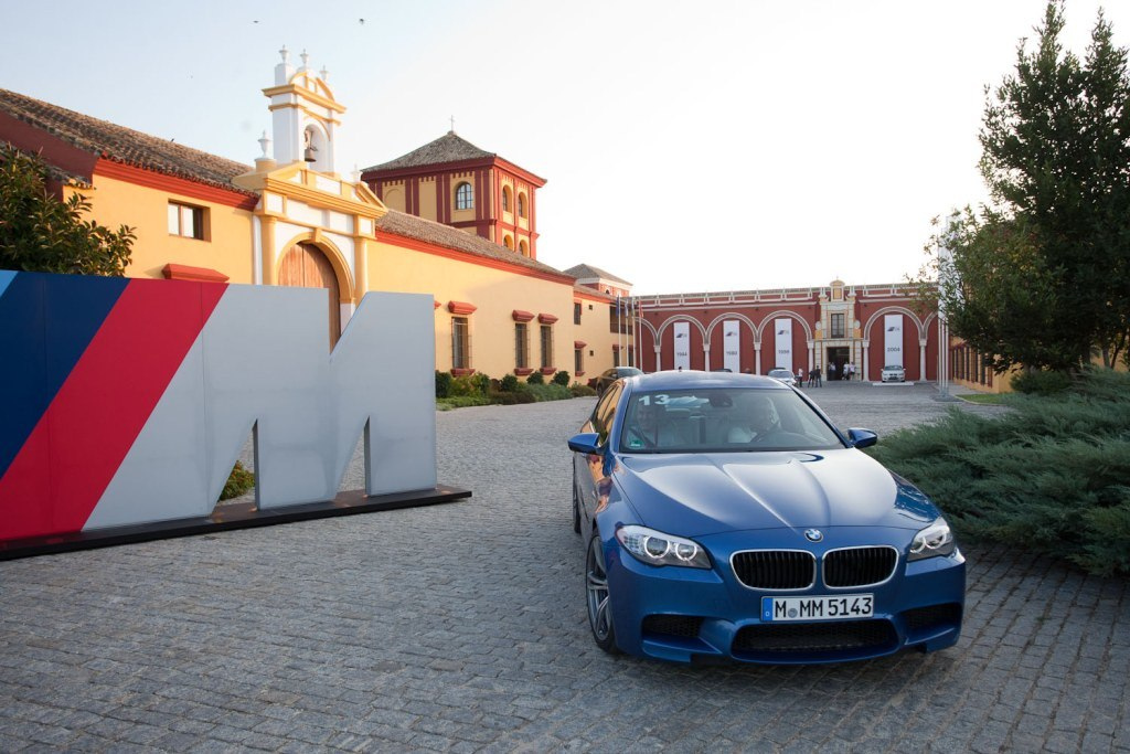 Name:  monte-carlo-blue-f10-m5-1.jpg
Views: 24148
Size:  251.8 KB