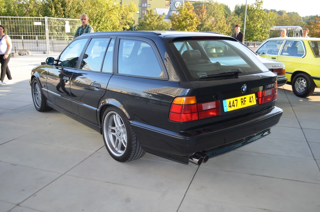 Name:  e34 M5 bonhams auction  DSC_0715.jpg
Views: 13622
Size:  132.6 KB