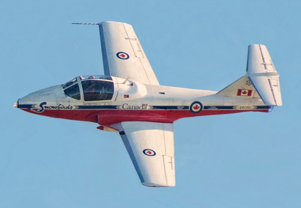 Name:  CT-114_Tutor_Snowbird.jpg
Views: 2011
Size:  213.4 KB