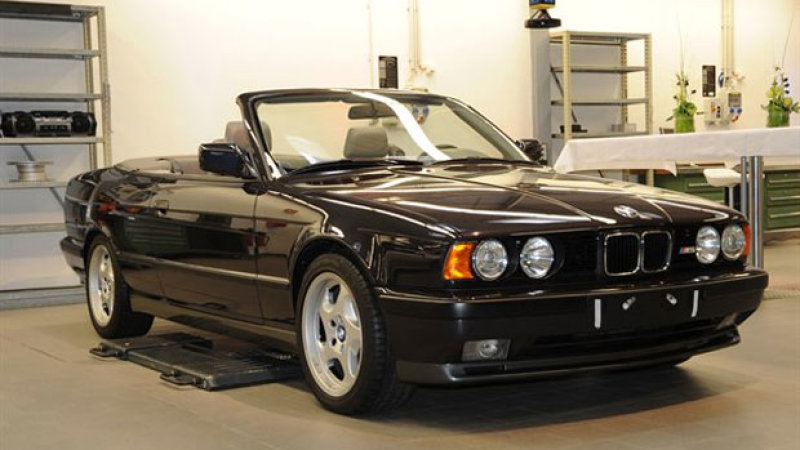 Name:  e34m5 cabrio  c00-1256843174.jpg
Views: 10890
Size:  73.9 KB