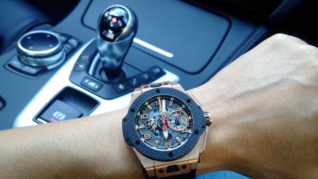 Name:  Hublot Ferrari King Gold Carbon.jpg
Views: 2251
Size:  270.9 KB