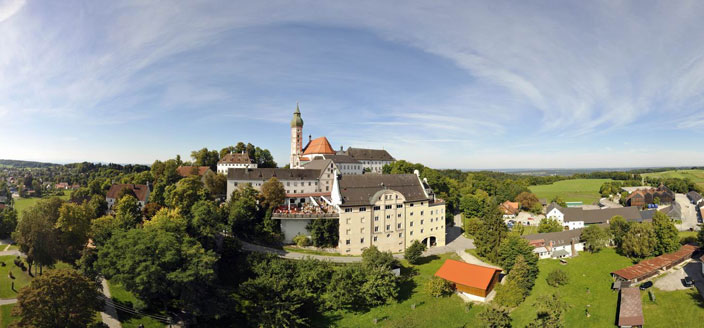 Name:  Kloster Andrechs mdb_109617_kloster_andechs_panorama_704x328.jpg
Views: 26264
Size:  59.1 KB