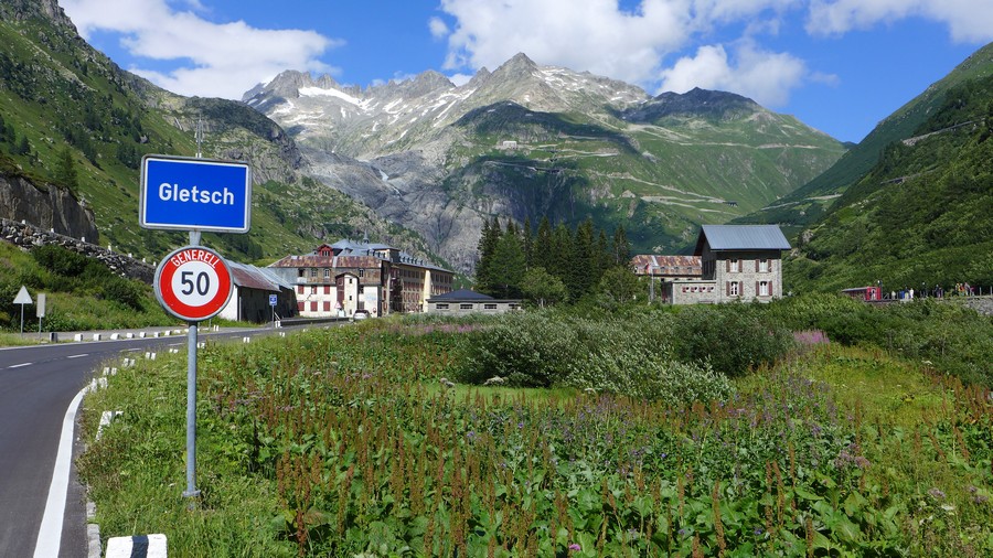 Name:  Furka Pass Gletsch P1080432.jpg
Views: 9505
Size:  228.8 KB