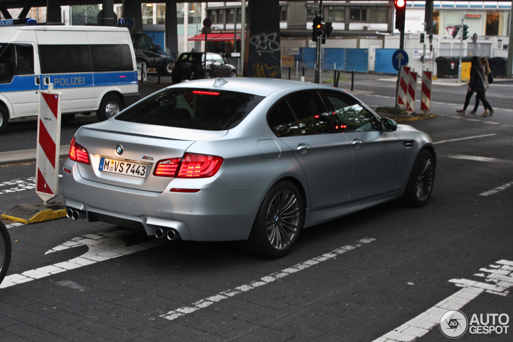 Name:  f10m5-frozensilver2.jpg
Views: 8851
Size:  589.7 KB